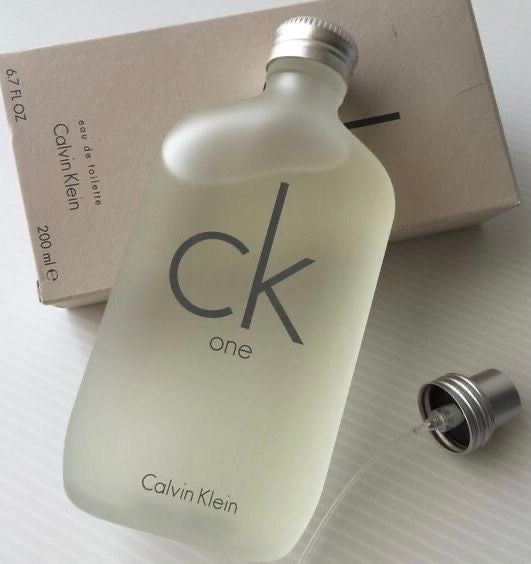 Calvin Klein CK One Eau de Toilette 200ml – Unisex